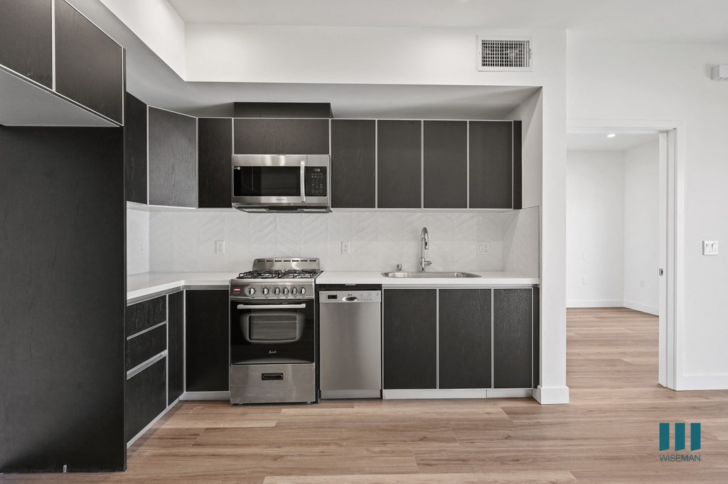 Open-Concept Full-Size Kitchen - Dunn Floor Plan