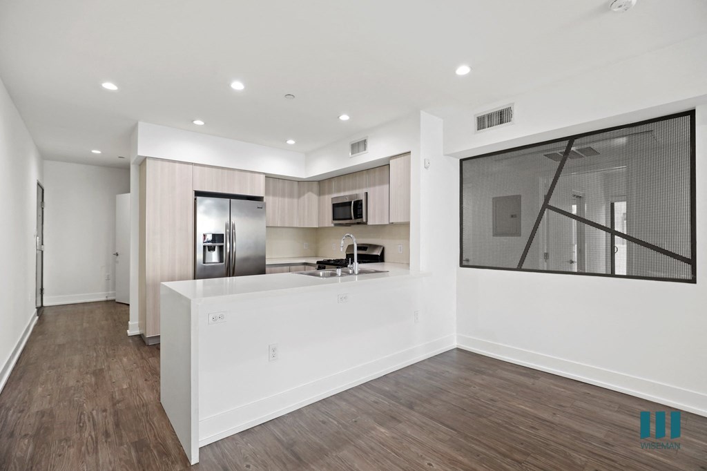 Front Entrance and Kitchen Area