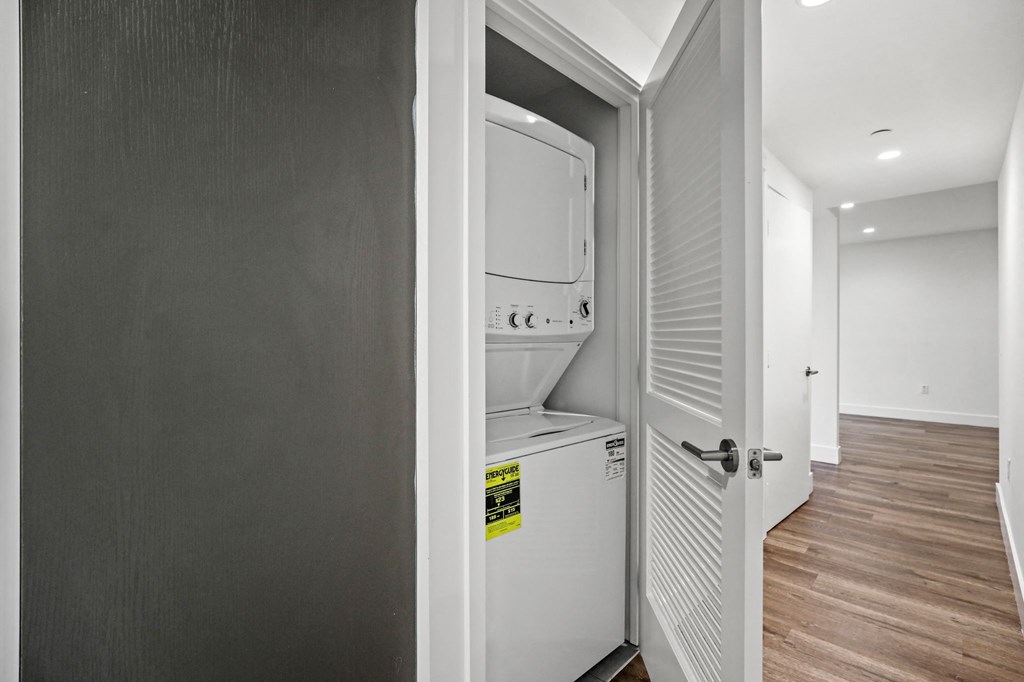 In-Suite Washer & Dryer