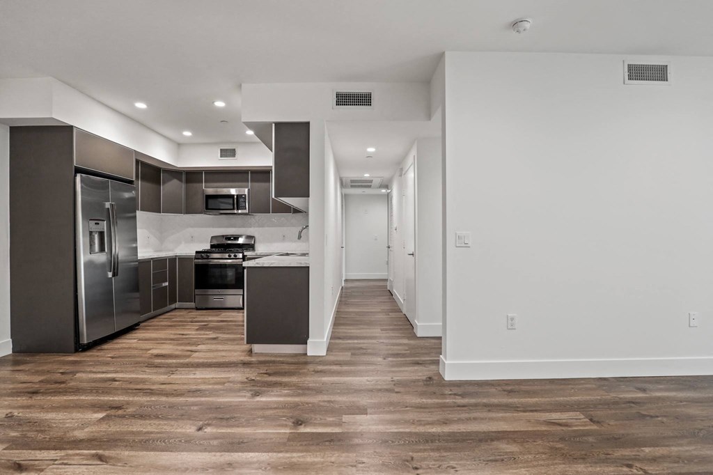 Open-Concept Kitchen and Dining Space