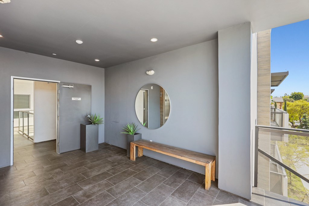 Upper Level of Gramercy Park by Wiseman