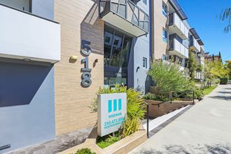 518 N Gramercy Pl. 1-3 Beds Apartment for Rent - Photo Gallery 2