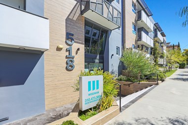518 N Gramercy Pl. 1-3 Beds Apartment for Rent - Photo Gallery 1