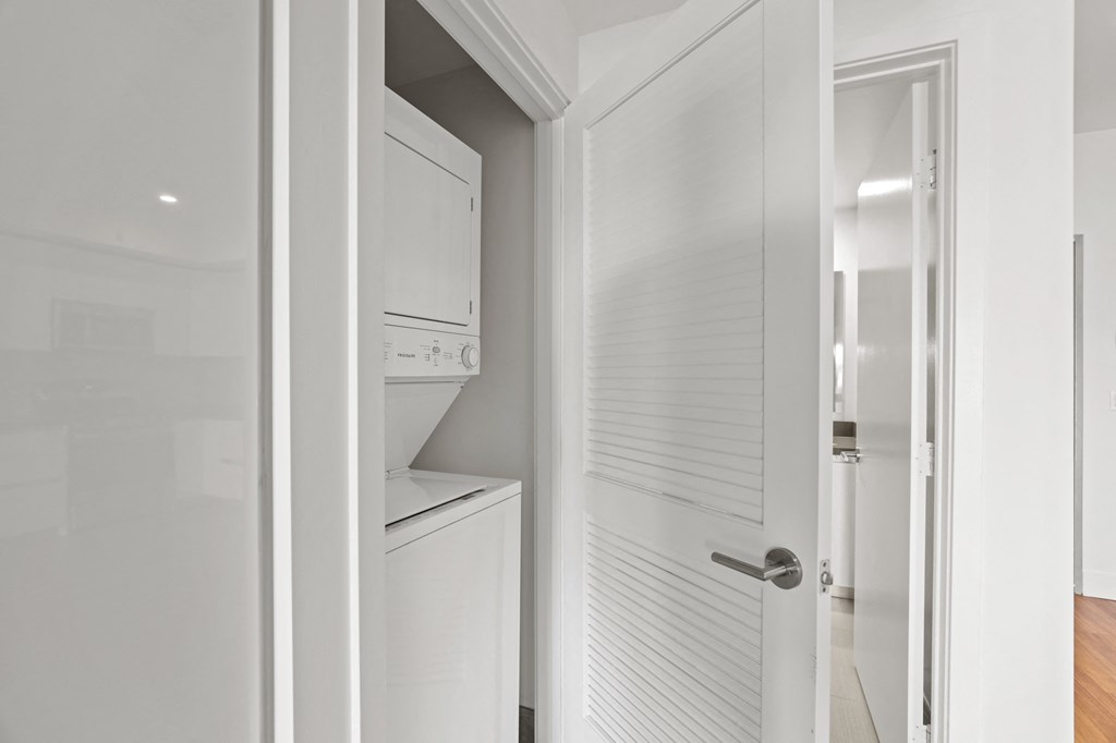 In-Suite Washer & Dryer