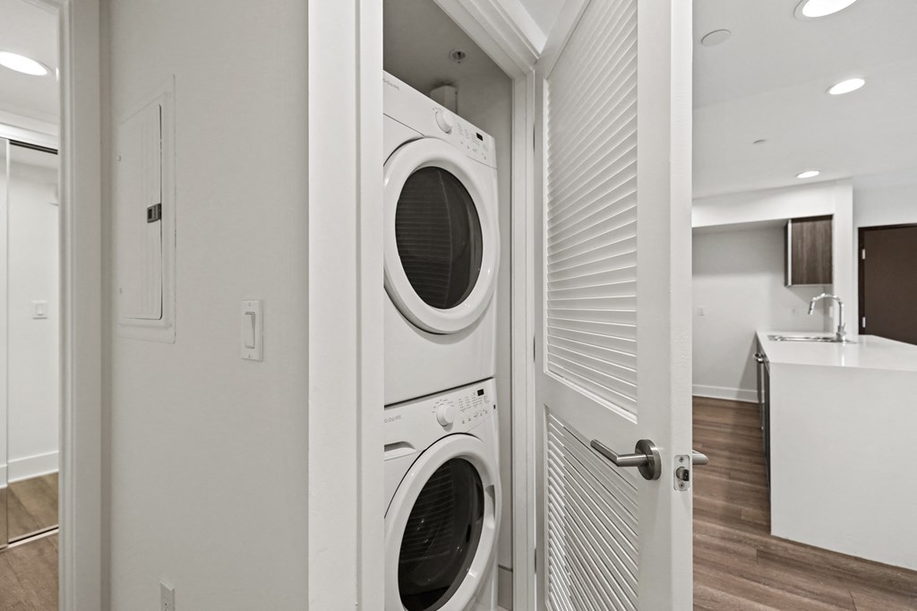 In-Suite Washer & Dryer