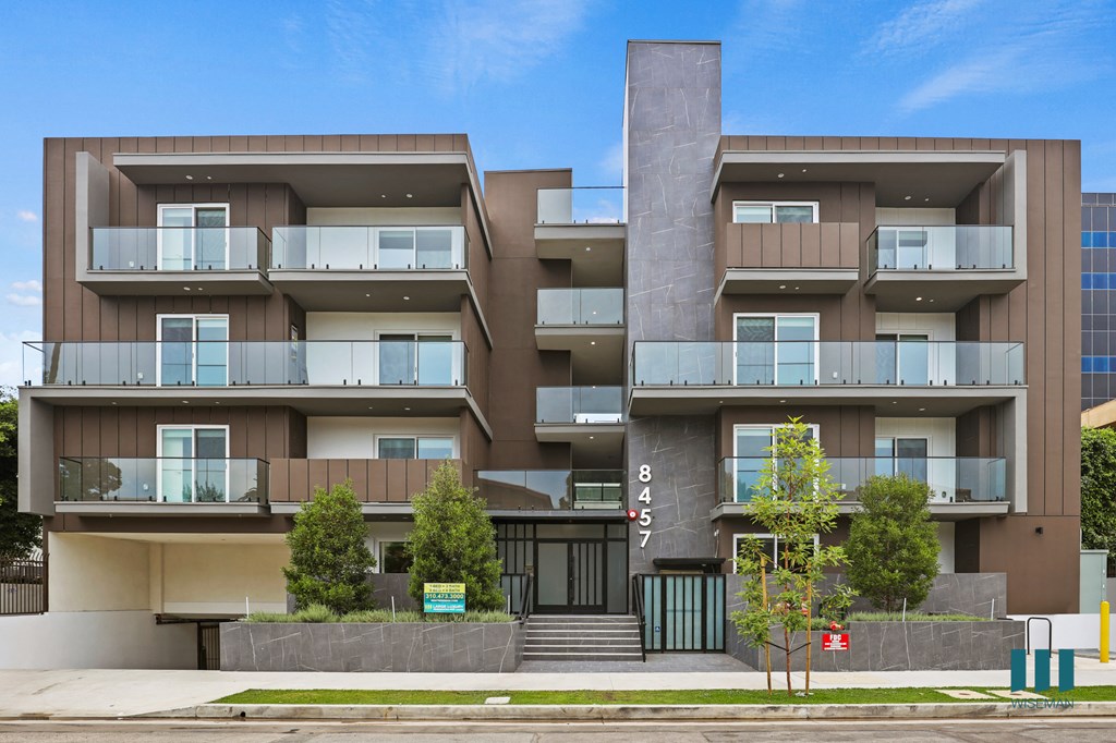 Blackburn La Cienega by Wiseman