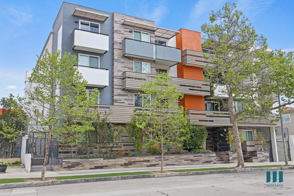 Street View of Wilcox Bea by Wiseman