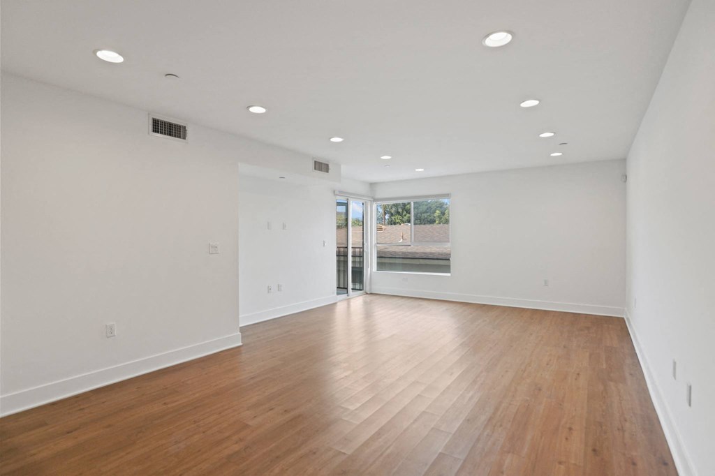Spacious Living Room with Patio
