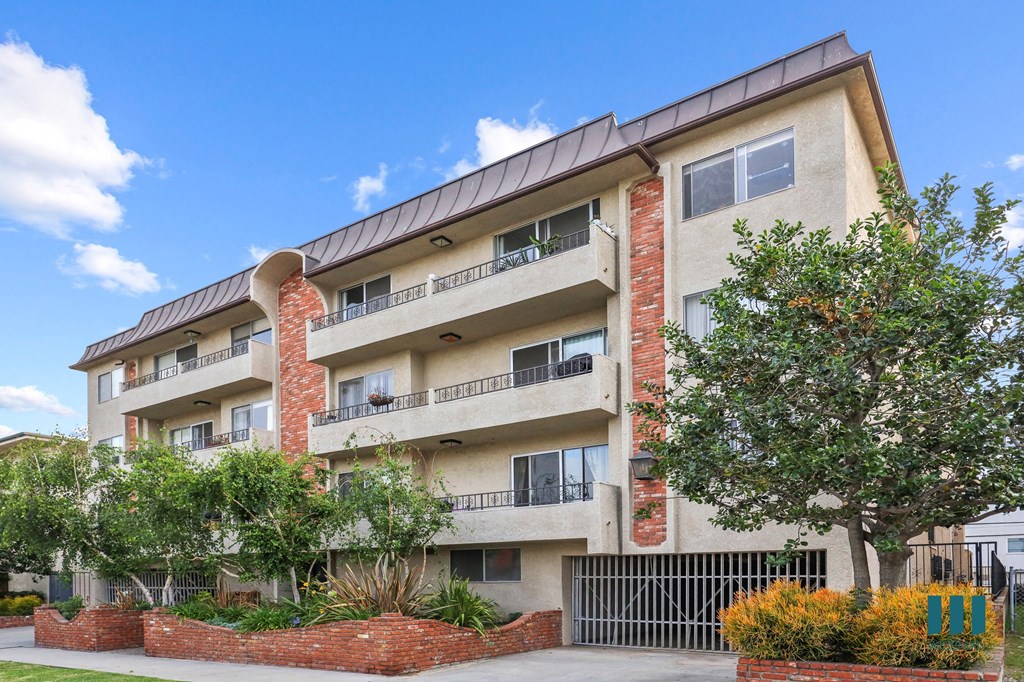 Street View of Bentley Woodland by Wiseman