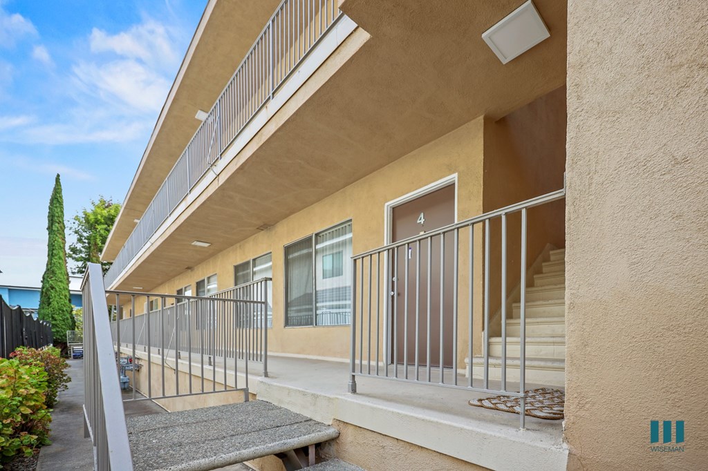 Back Exterior of Darlington Home