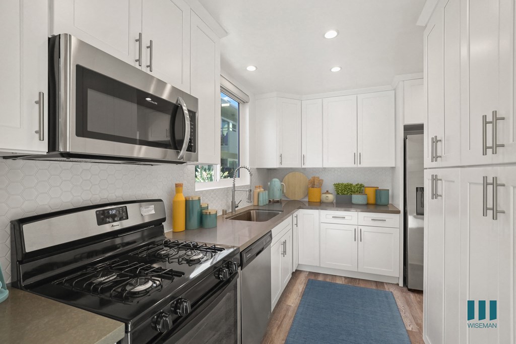 Kitchen with Energy-Efficient Appliances and Ample Cabinet Storage