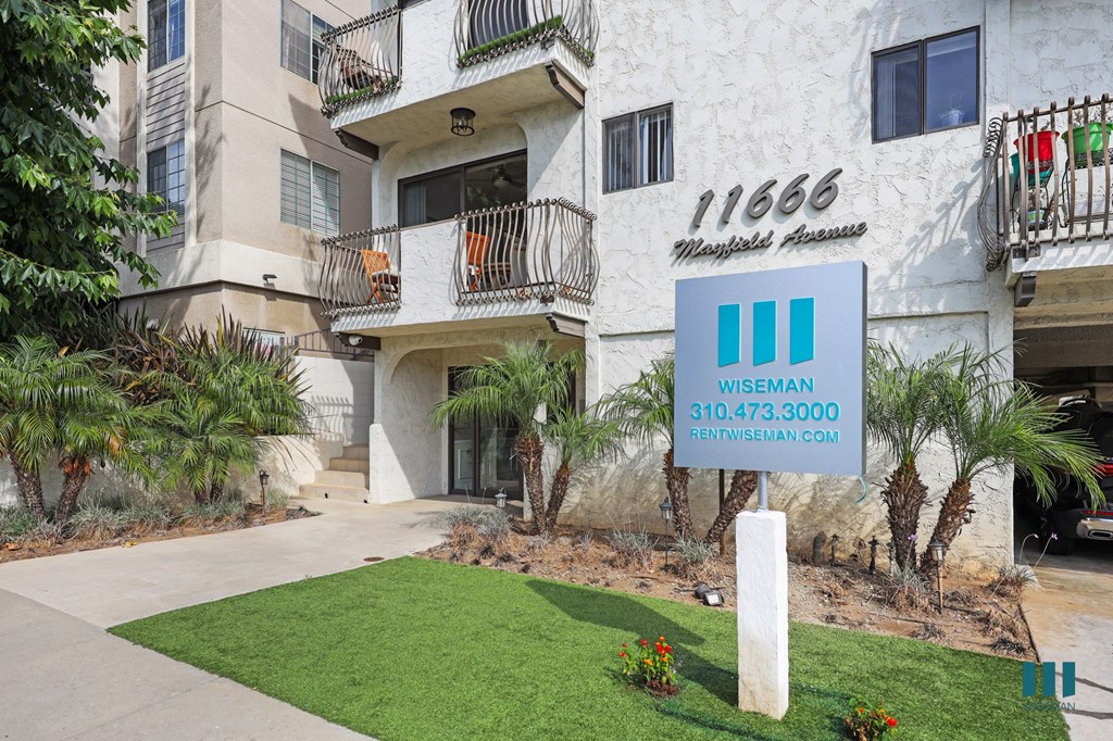 Sidewalk View of Mayfield Wilshire