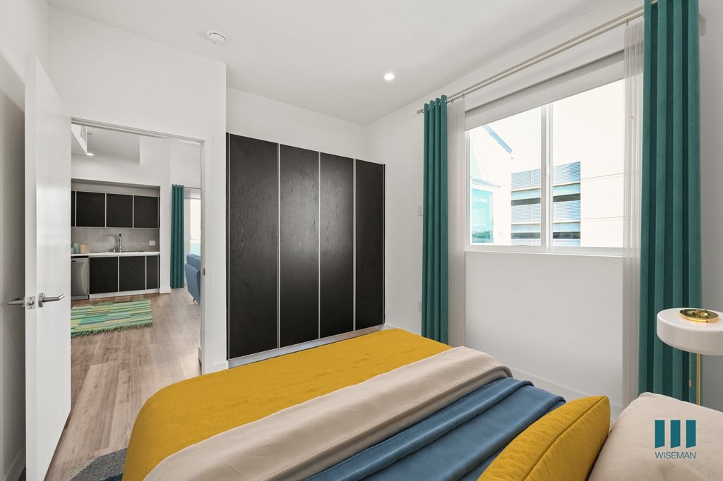 Bedroom with Cabinet Storage - Bamboo Floor Plan