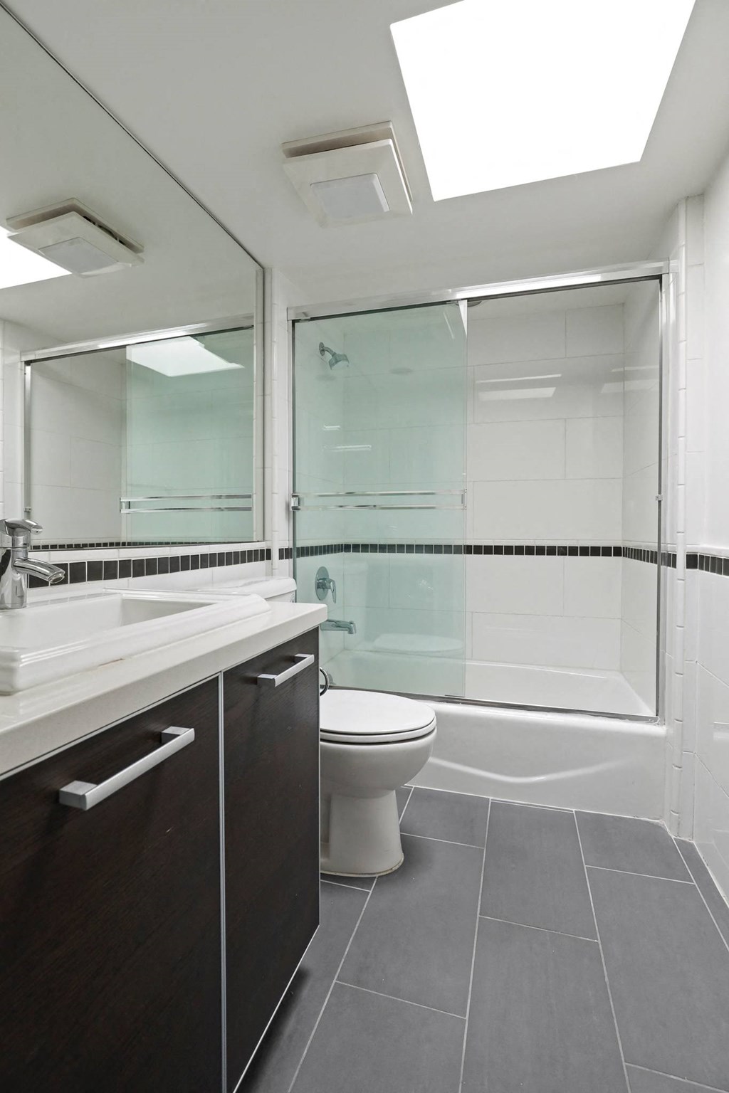 Bathroom with Full-Size Bathtub