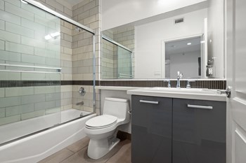 Bathroom with Full-Size Bathtub - Photo Gallery 23