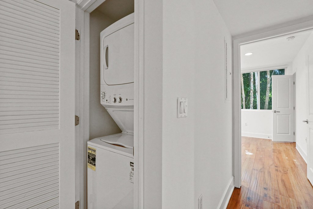 In-Suite Washer & Dryer