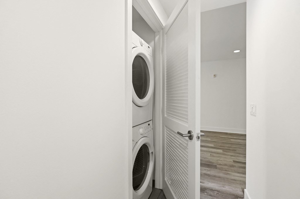 In-Suite Washer & Dryer