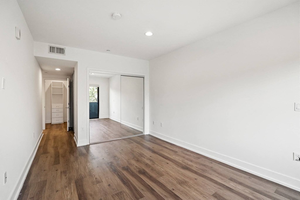 Master Bedroom with Recess Lighting