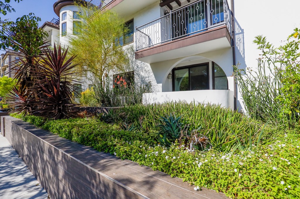 Property Exterior of Kelton Alexander by Wiseman