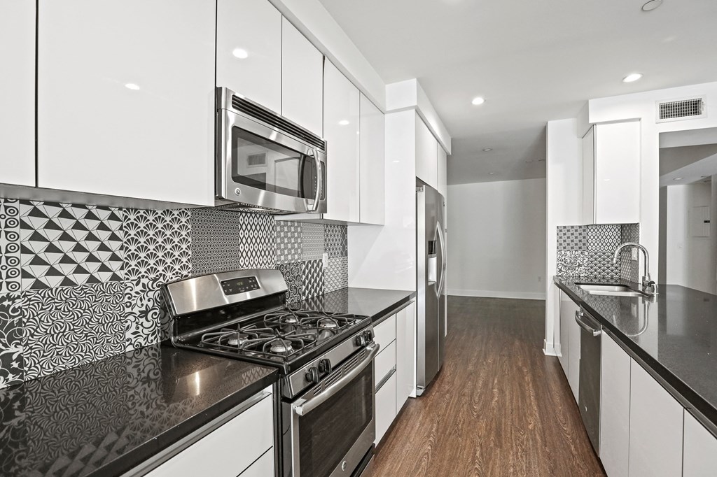 Full-Sized Kitchen with Energy-Efficient Appliances