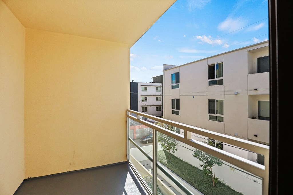 Large-Sized Patio Spaces