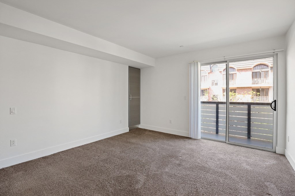Apartment Bedroom with Balcony