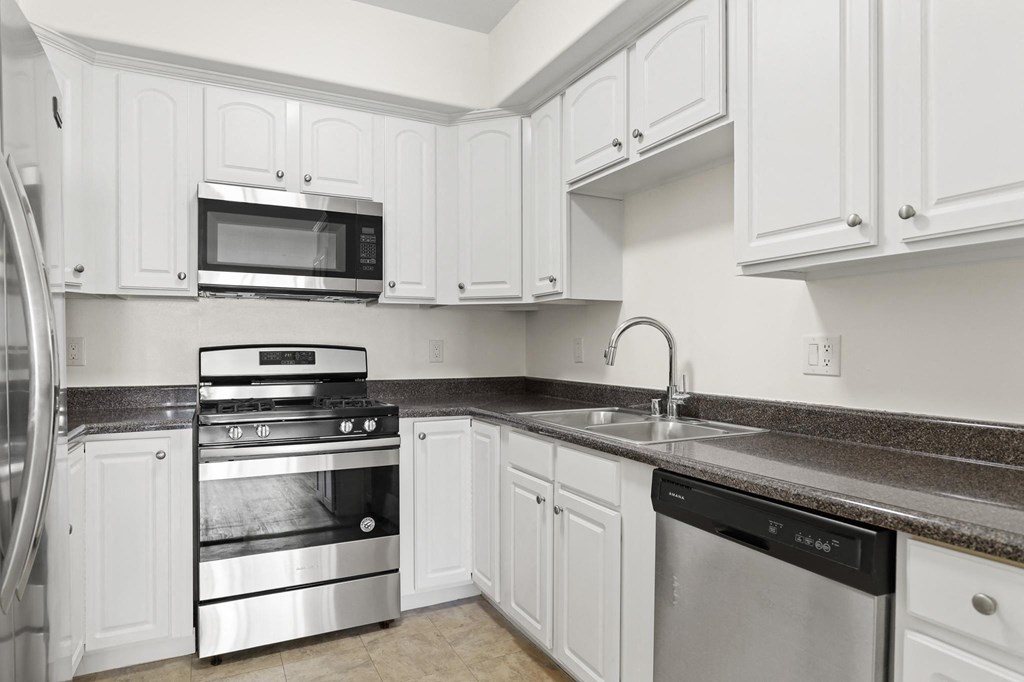 Full-Size Kitchen with Energy-Efficient Appliances