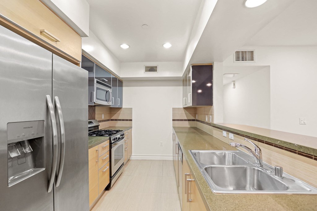 Full-Size Kitchen with Energy-Efficient Appliances
