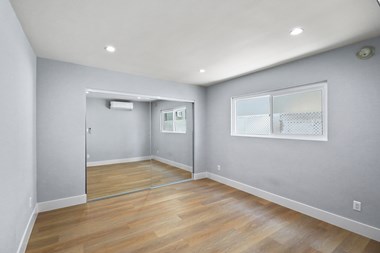 1671 Colby Ave. 1-3 Beds Apartment for Rent - Photo Gallery 5