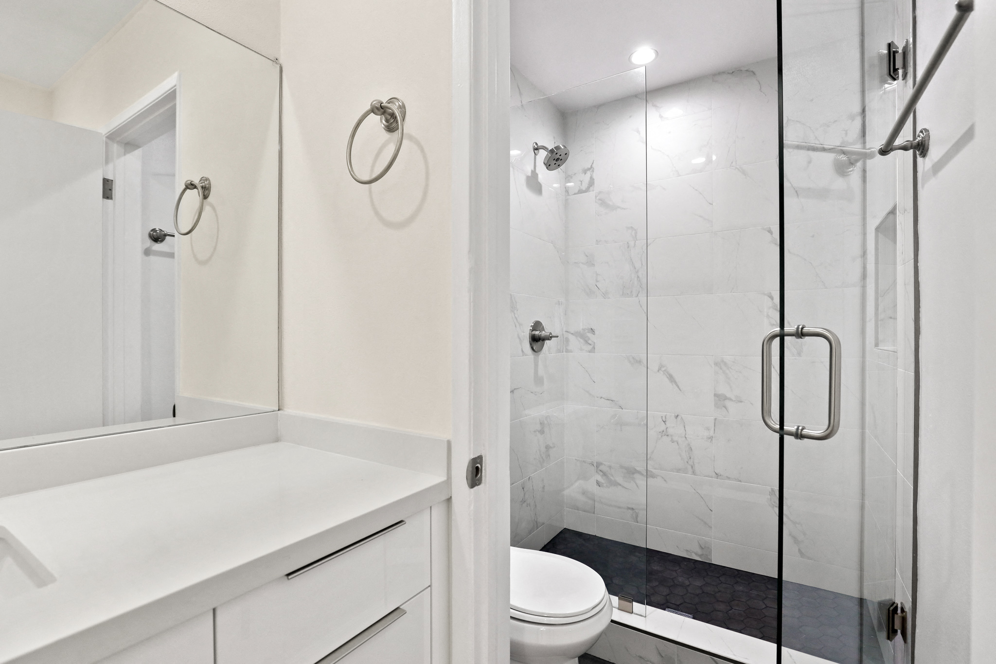 Modern Bathroom with Full-Size Walk-In Shower