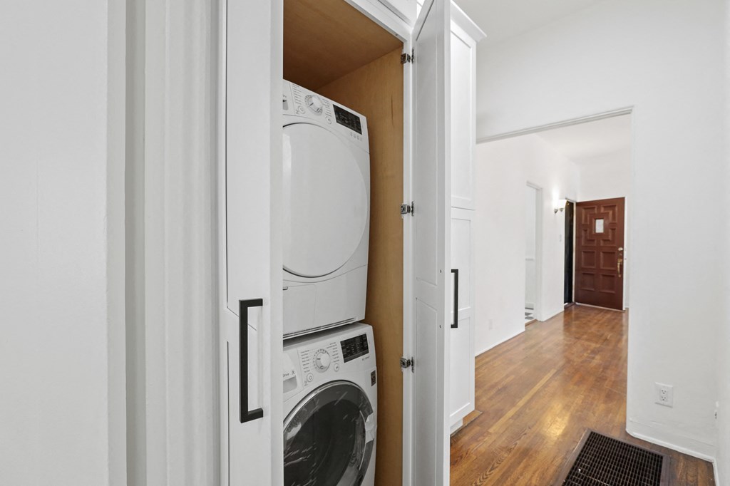 In-Suite Washer & Dryer