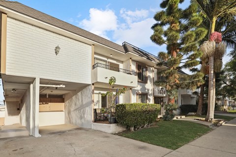 Covered Parking at Federal Bedrock