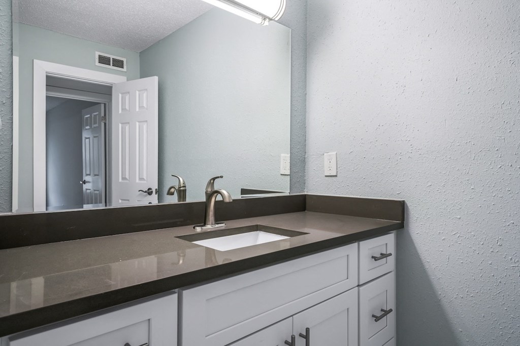 the bathroom of our studio apartment atrium at Ascot Place Apartments, Birmingham, 35235