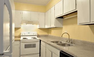 600 Earline Cr. 1-3 Beds Apartment for Rent - Photo Gallery 3