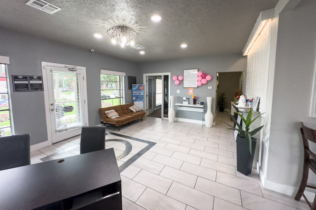 the welcoming clubhouse lobby at Crosby at Westchase Apartments