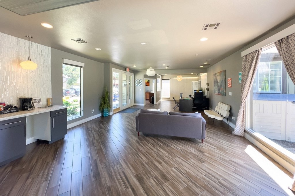 Hudson at Westchase provides an inviting resident clubhouse with a coffee bar