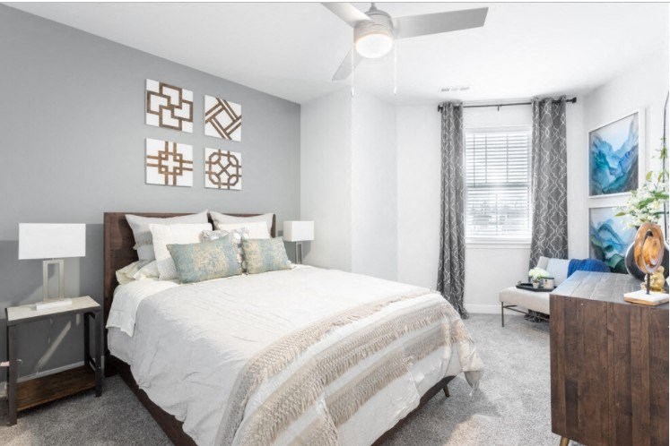 Bedroom With Expansive Windows at River Point West Apartments, Indiana, 46516