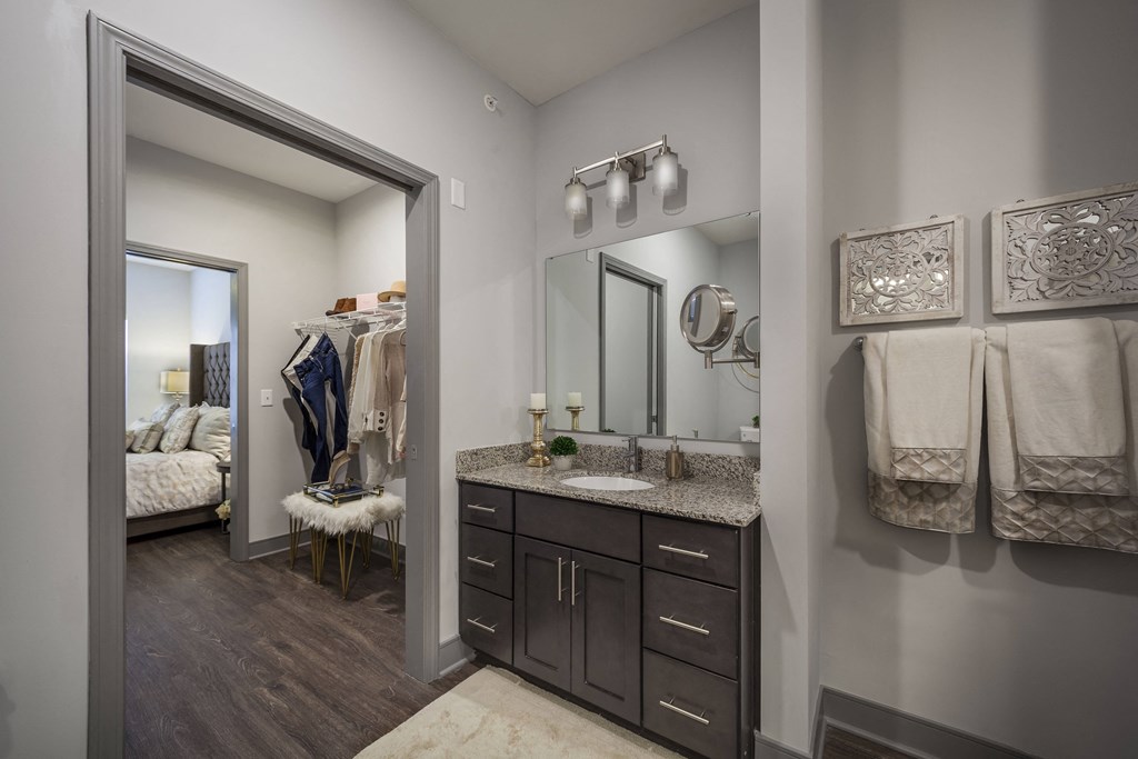 Sheffield Master Bathroom at The Ivy at Berlin Place, South Bend, 46601