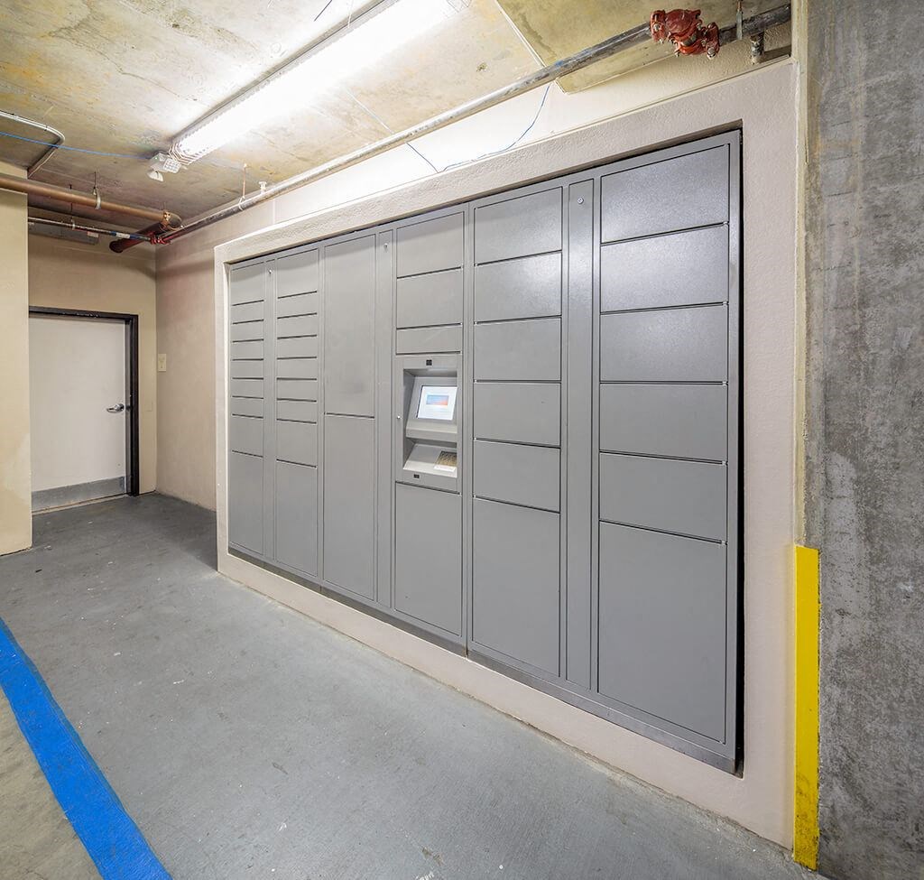 Amazon Lockers at il Palazzo Apartments in San Diego CA