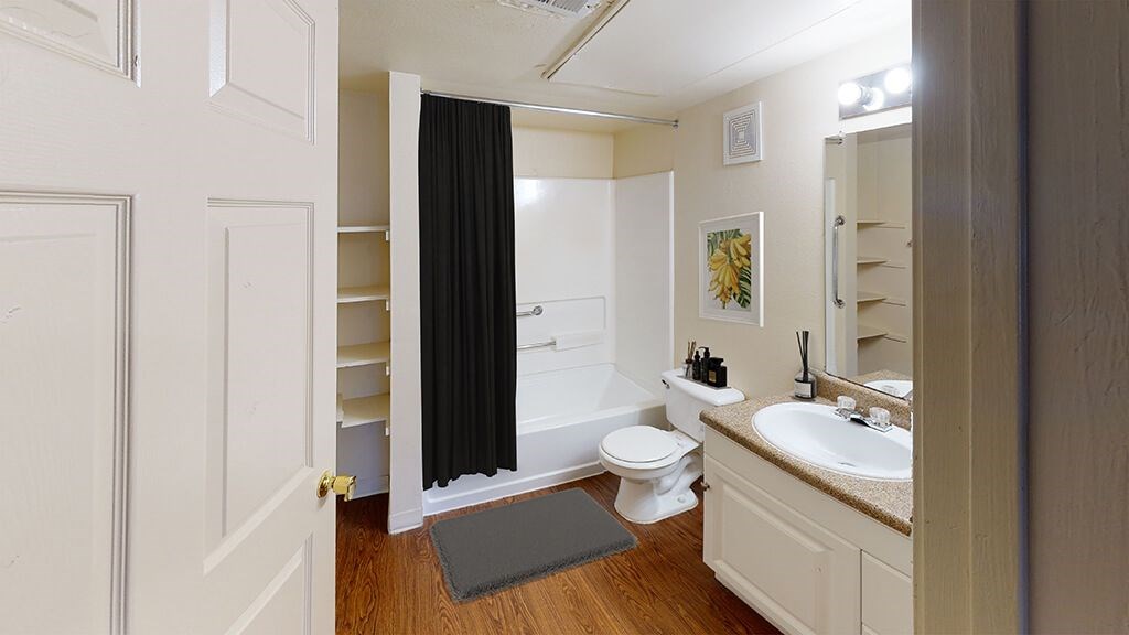 Bathroom at Paradise Oaks apartments in Austin TX