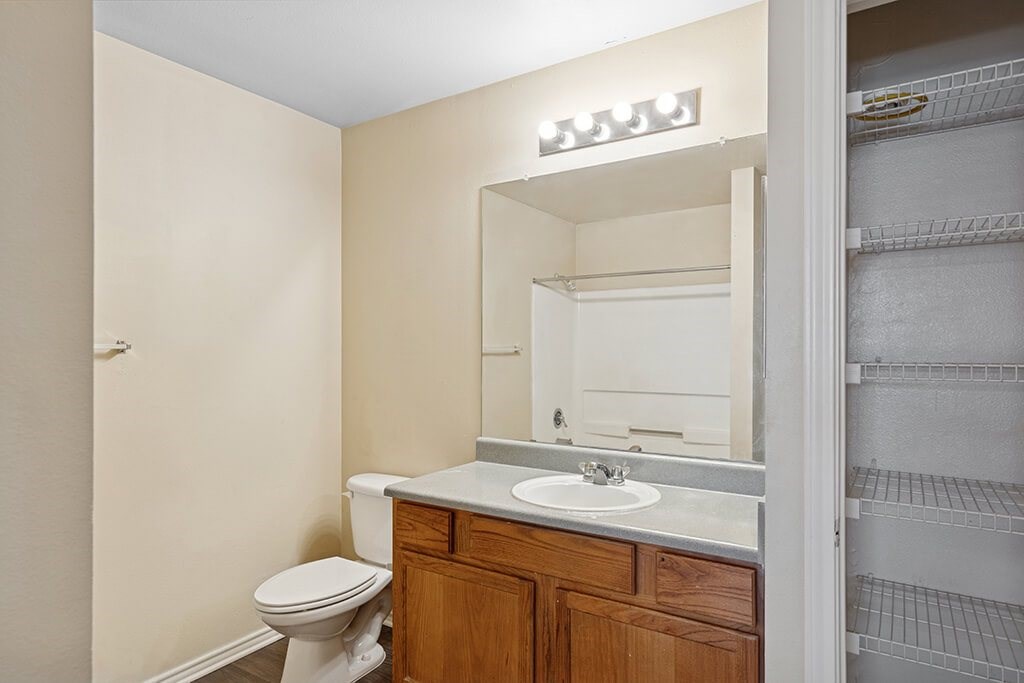 Bathroom at Ironwood Crossing Apartments and Townhomes in Fort Worth TX