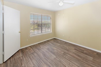 Bedroom at Valley Trails Apartments in Irving TX - Photo Gallery 6