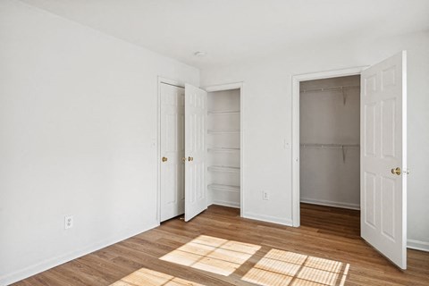 Bedroom and closets at Broadwater Townhomes in Chester VA