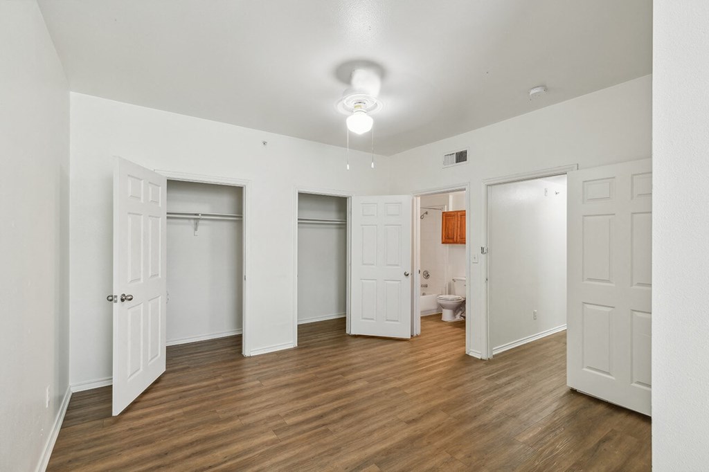 Bedroom with closet at Cypress View Villa Apartments in Weatherford TX