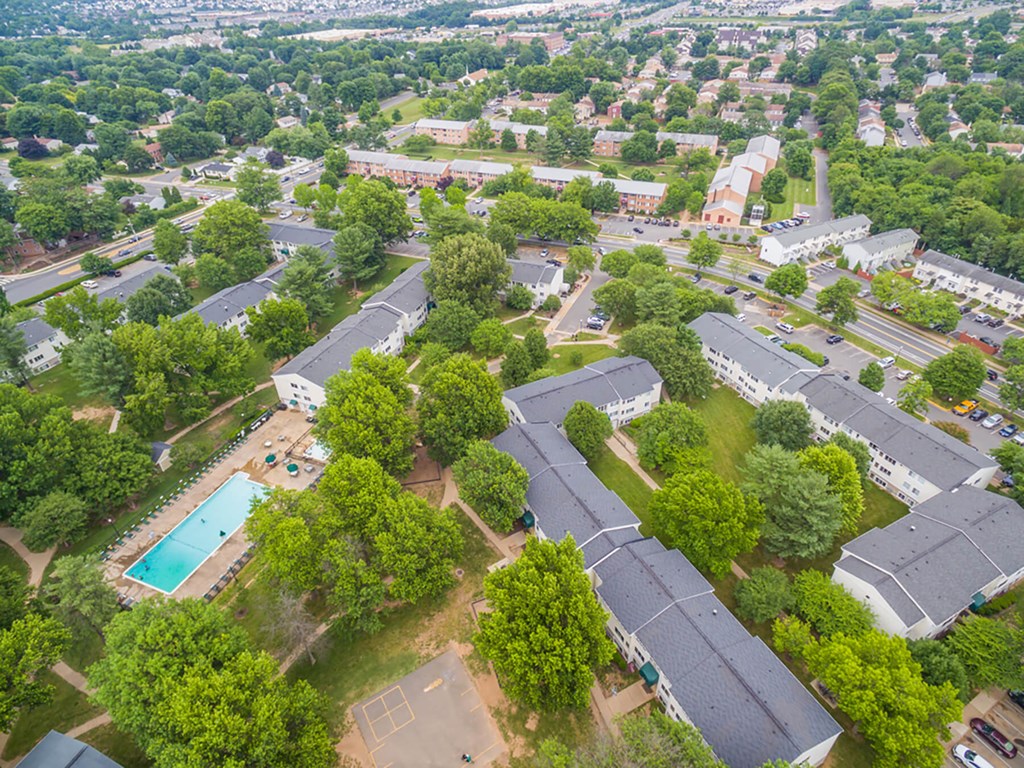 Aerial view at Leesburg Apartments in Leesburg VA