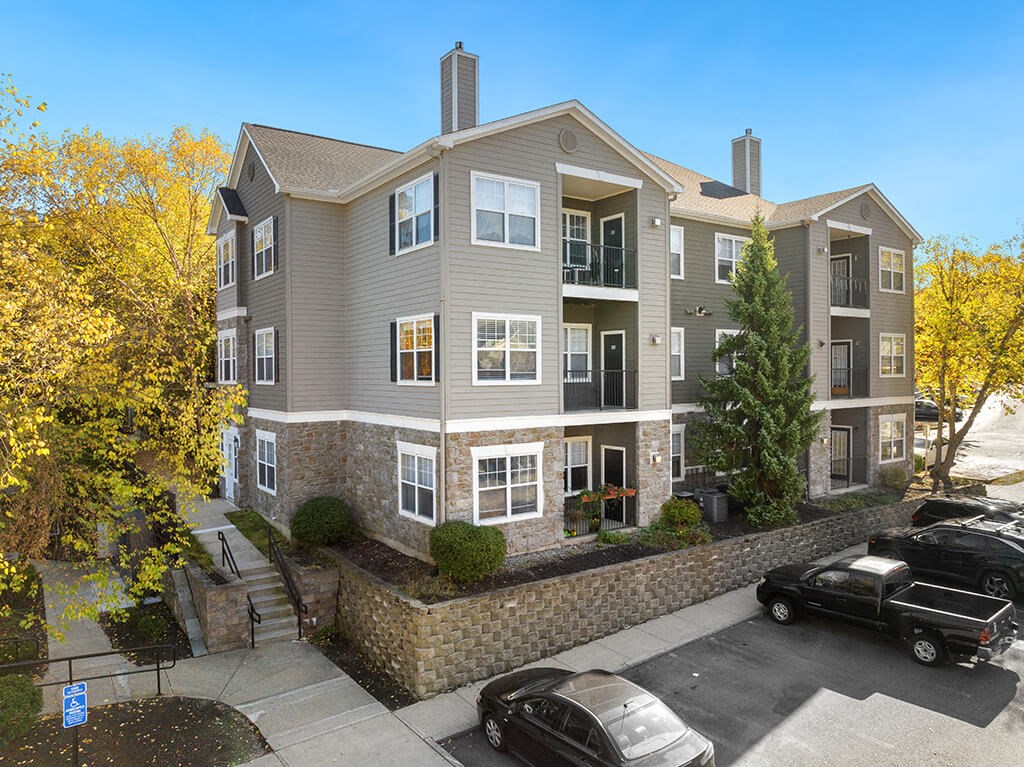 Building Exterior Balconies at River Pointe at Den Rock Park in Lawrence MA