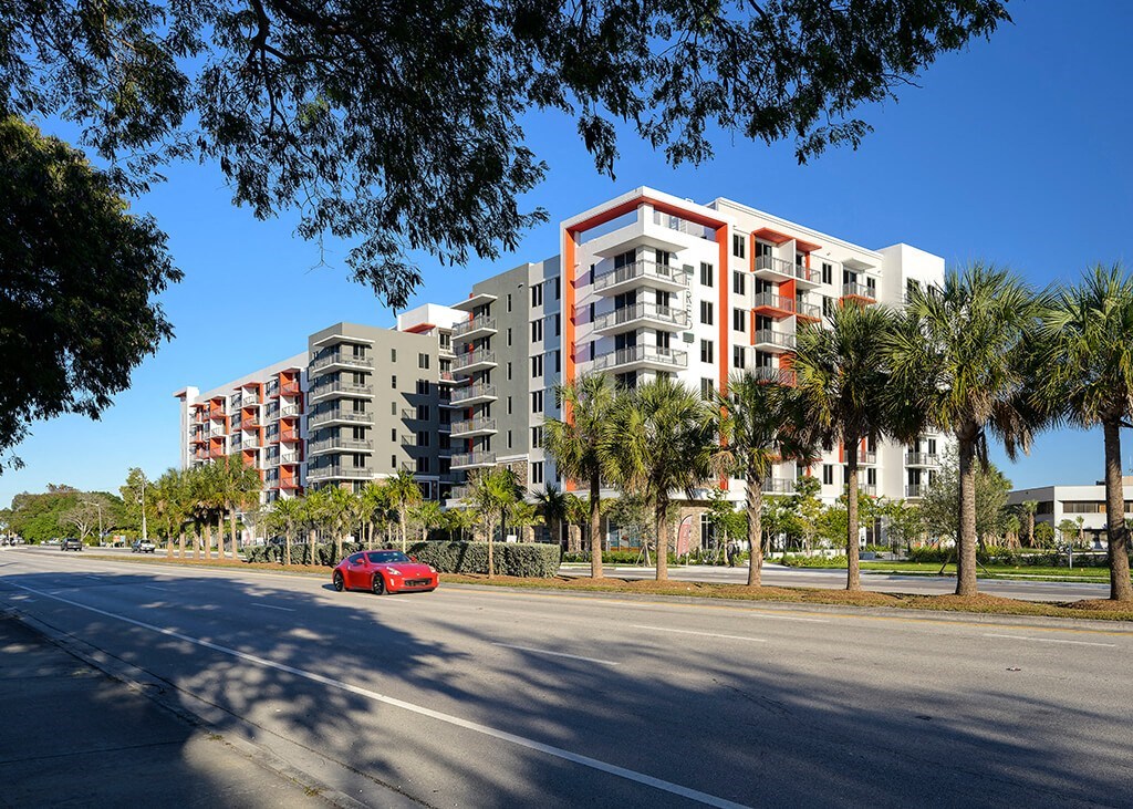 Building exterior at Treo Apartments in Fort Lauderdale FL