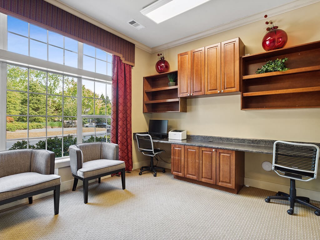 Business center at Lakeside Vista in Kennesaw GA