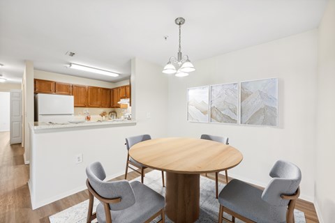 Dining area at Riverwoods Apartments in Woodbridge VA