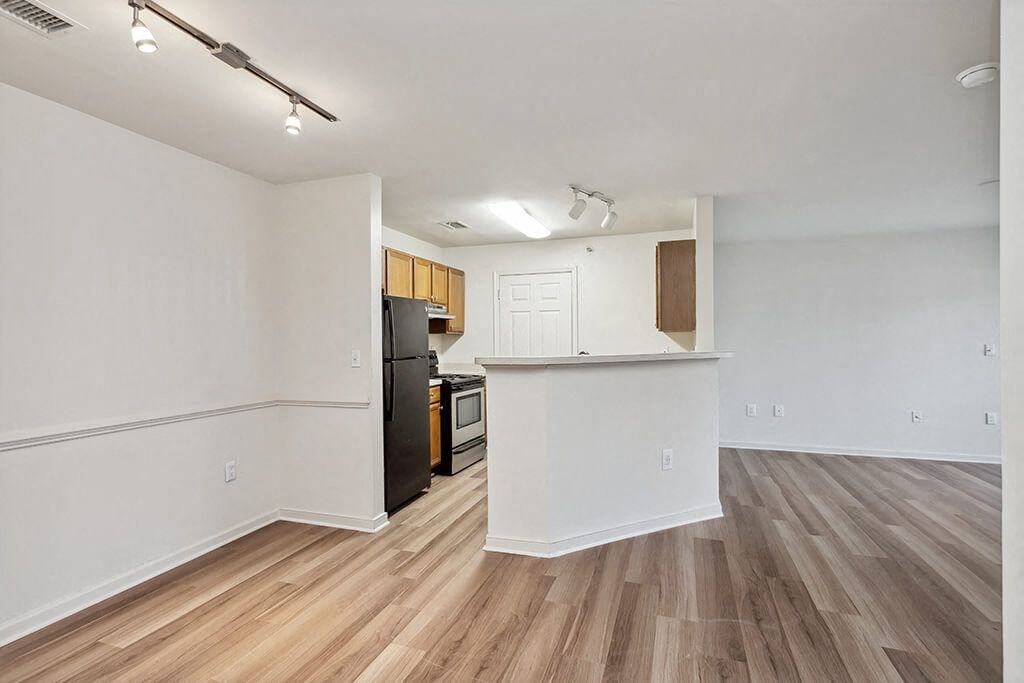 Classic Kitchen and Living area at Weston Circle and Wicklow Square Apartments in Fredericksburg VA